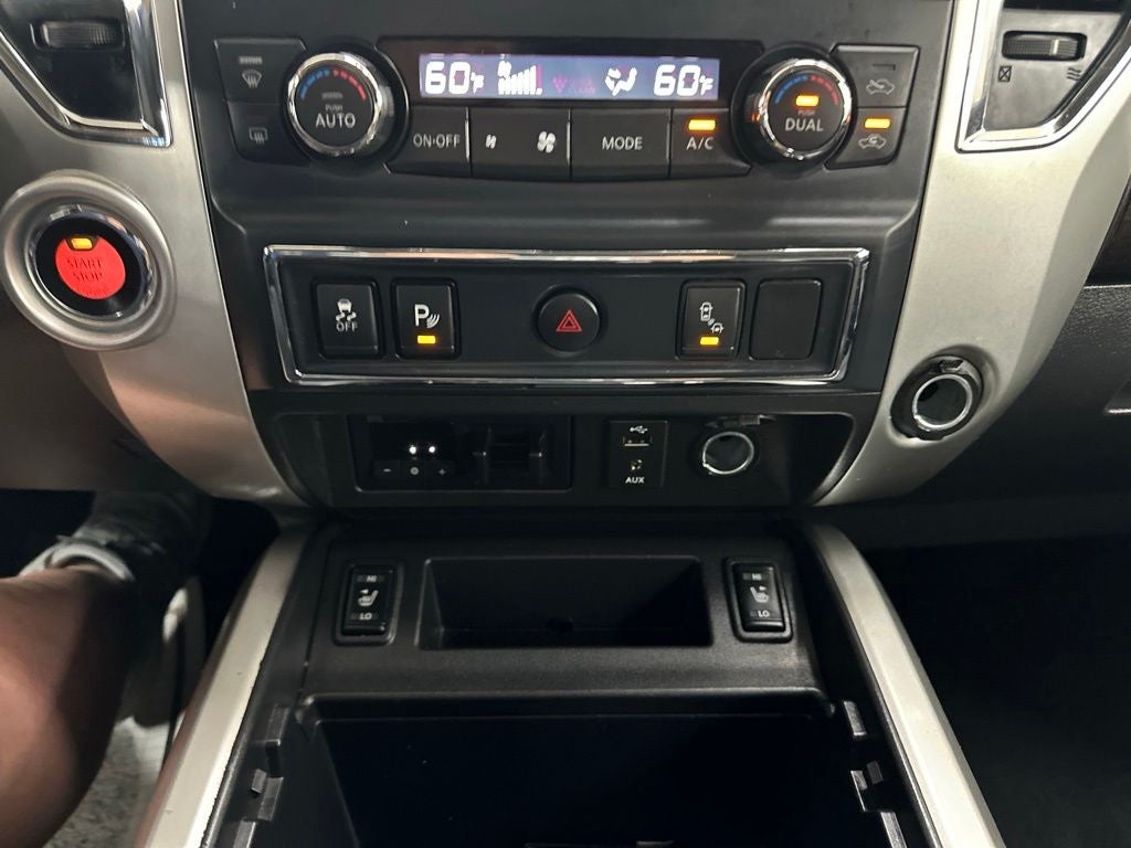 2017 Nissan Titan XD SV