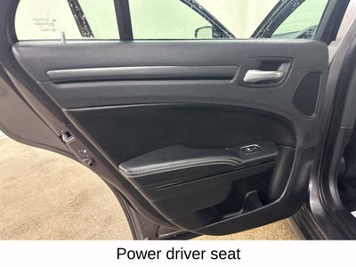 2016 Chrysler 300 S