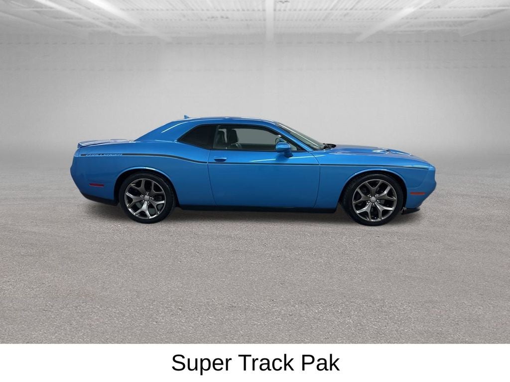 2015 Dodge Challenger SXT