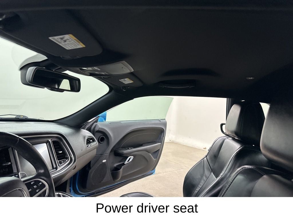 2015 Dodge Challenger SXT