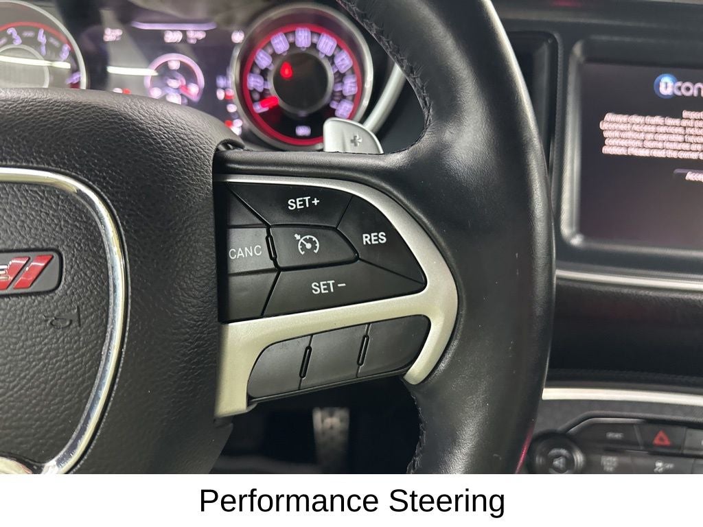 2015 Dodge Challenger SXT