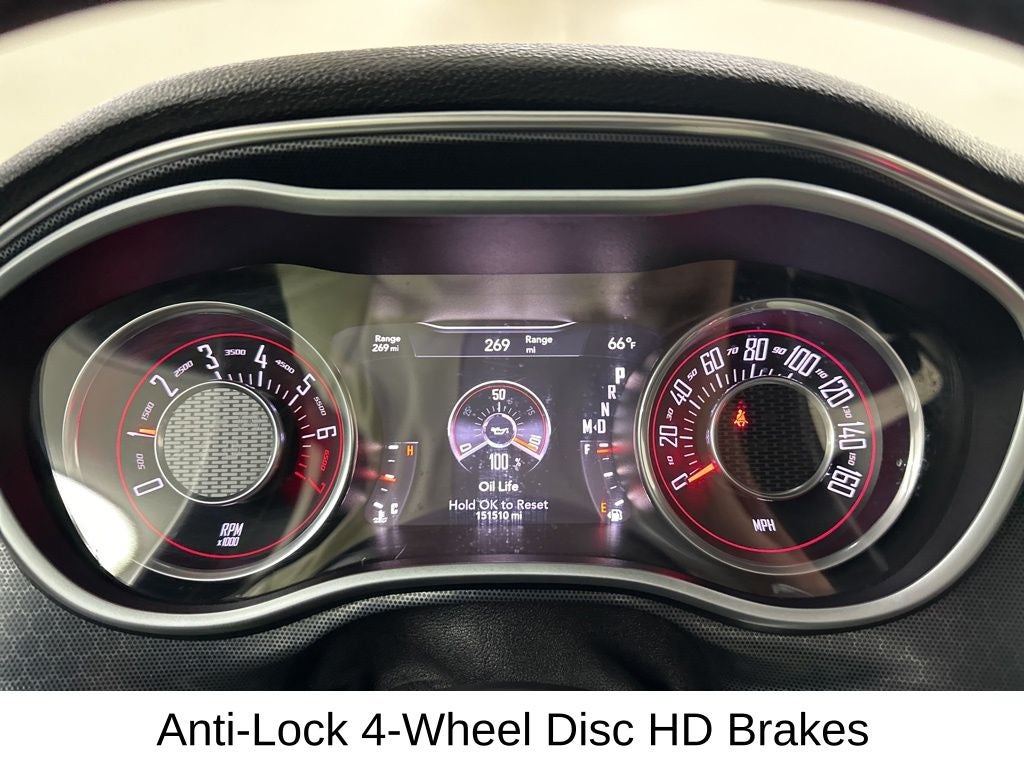 2015 Dodge Challenger SXT