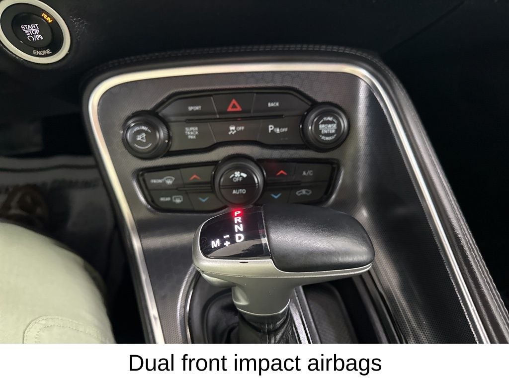 2015 Dodge Challenger SXT