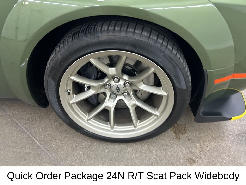 2023 Dodge Challenger R/T Scat Pack Widebody SWINGER SPECIAL EDITION