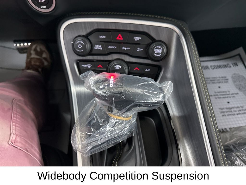 2023 Dodge Challenger R/T Scat Pack Widebody SWINGER SPECIAL EDITION