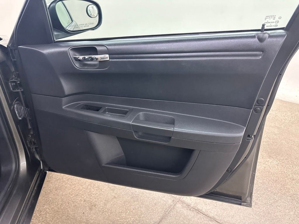 2008 Chrysler 300 LX
