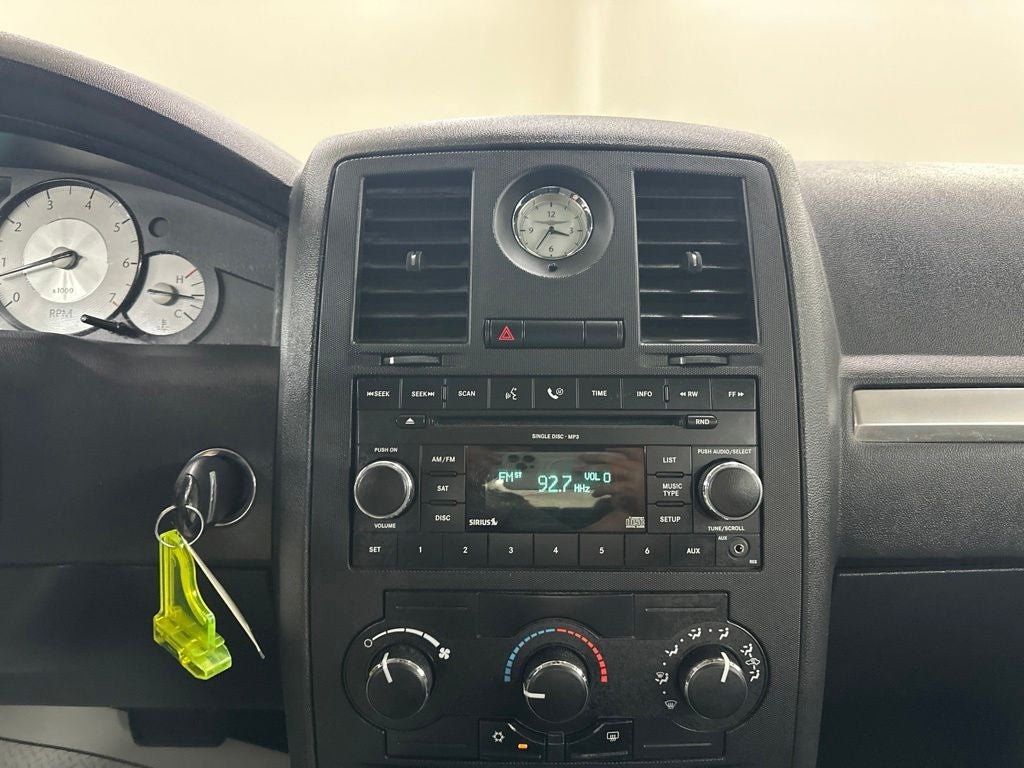 2008 Chrysler 300 LX
