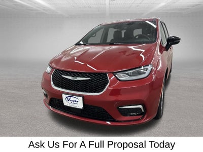 2025 Chrysler Pacifica Select