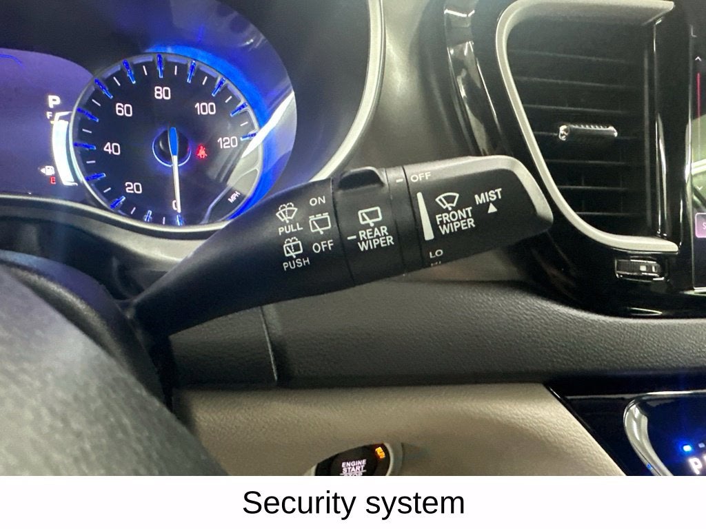 2024 Chrysler Pacifica Touring L