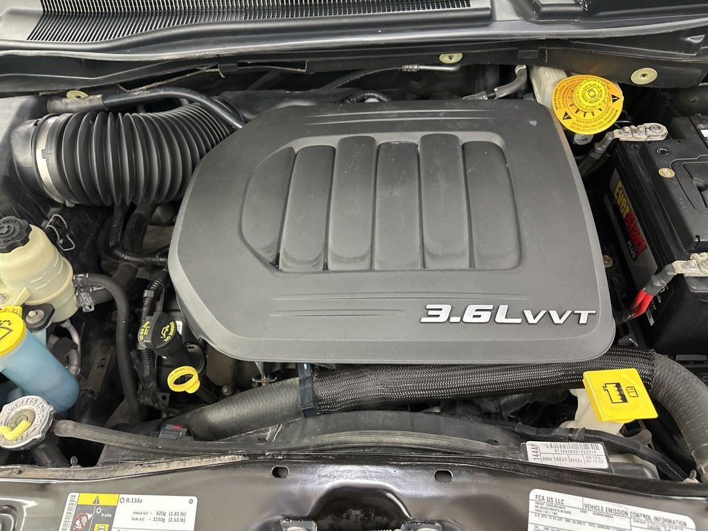 2016 Chrysler Town & Country Touring