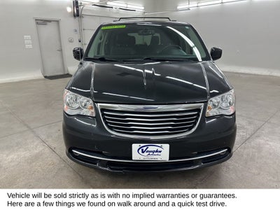 2016 Chrysler Town & Country Touring