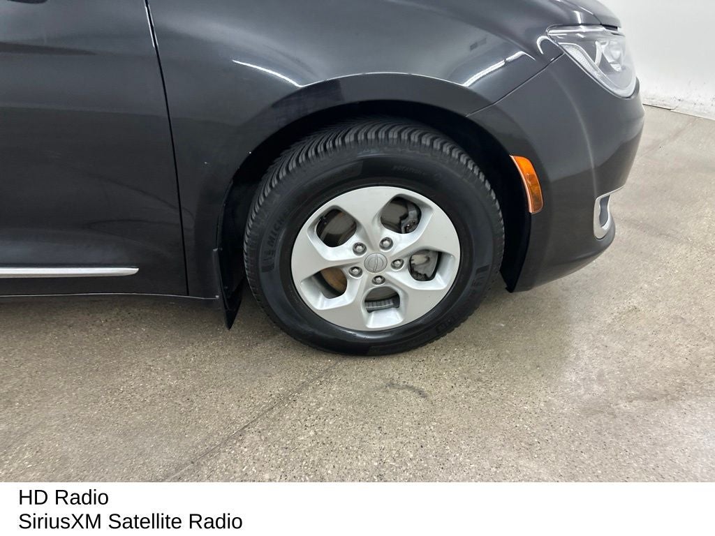 2017 Chrysler Pacifica Touring L Plus