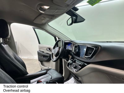 2017 Chrysler Pacifica Touring L Plus