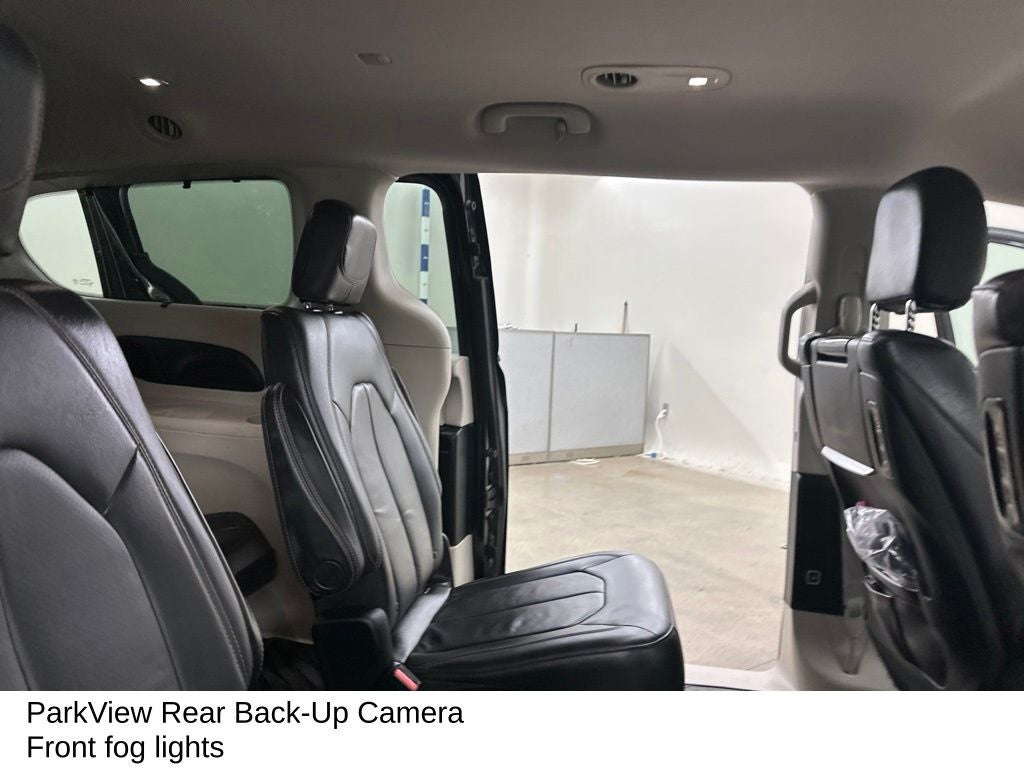 2017 Chrysler Pacifica Touring L Plus