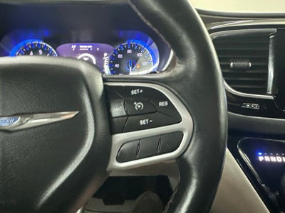 2017 Chrysler Pacifica Touring L Plus