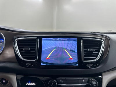 2017 Chrysler Pacifica Touring L Plus