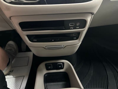 2017 Chrysler Pacifica Touring L Plus