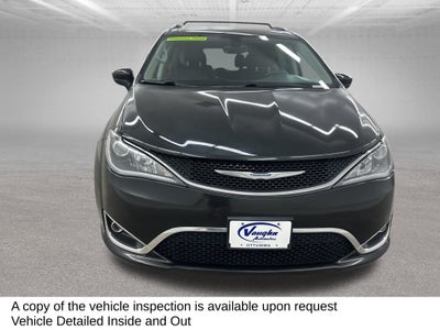2017 Chrysler Pacifica Touring L Plus