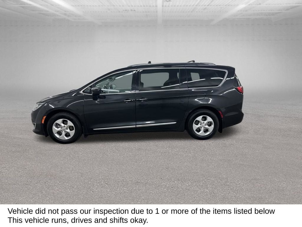 2017 Chrysler Pacifica Touring L Plus