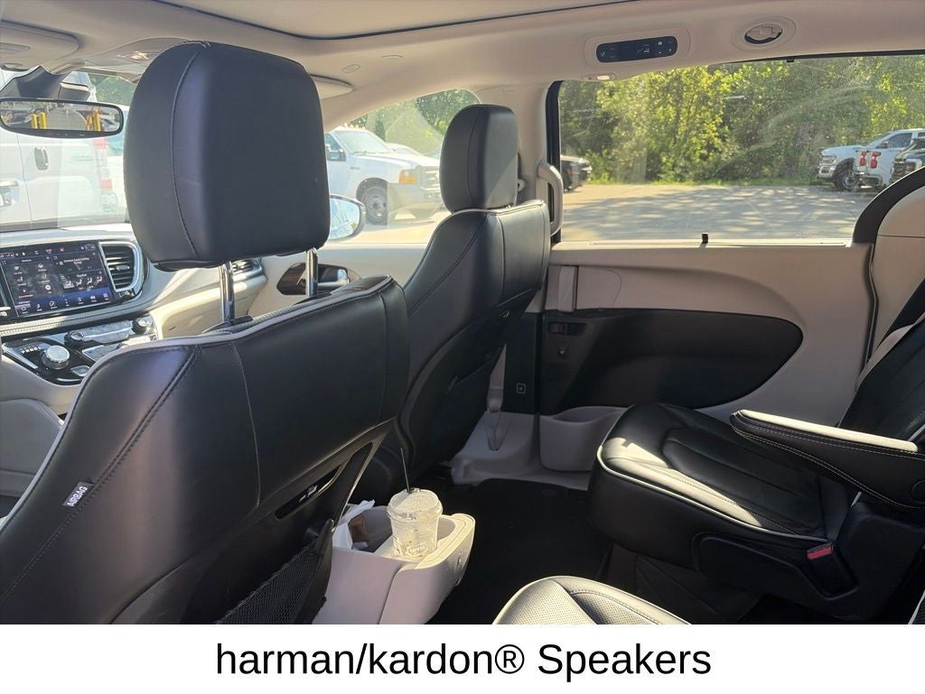 2022 Chrysler Pacifica Limited
