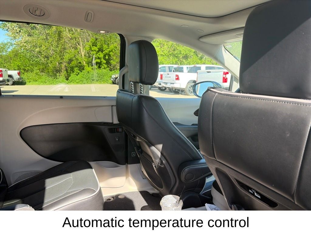 2022 Chrysler Pacifica Limited