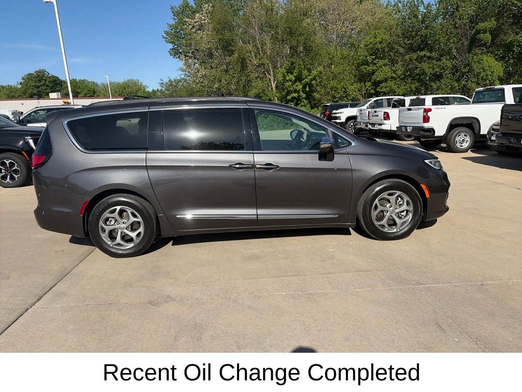 2022 Chrysler Pacifica Limited