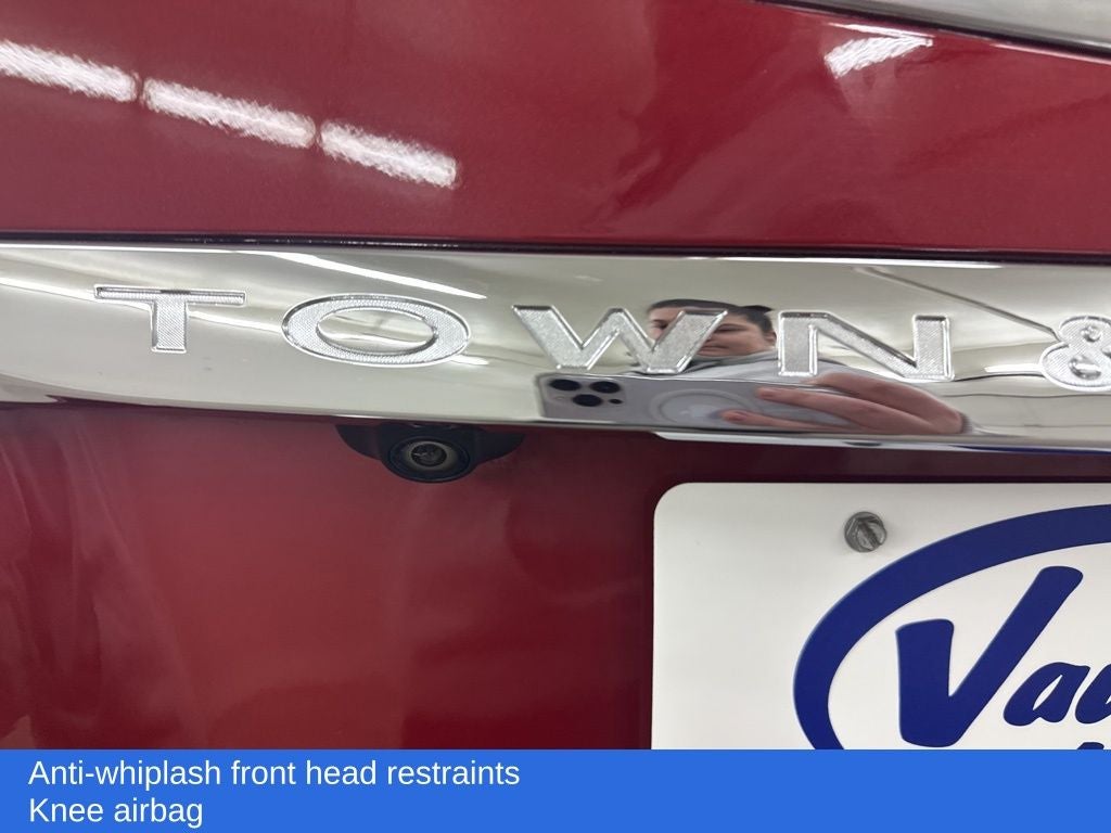 2014 Chrysler Town & Country Limited