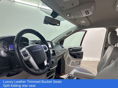 2014 Chrysler Town & Country Limited