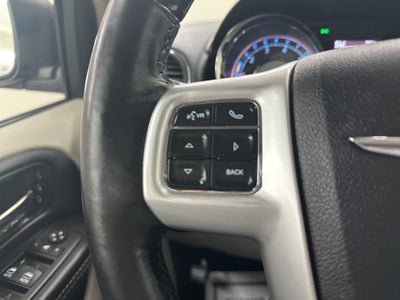 2014 Chrysler Town & Country Limited