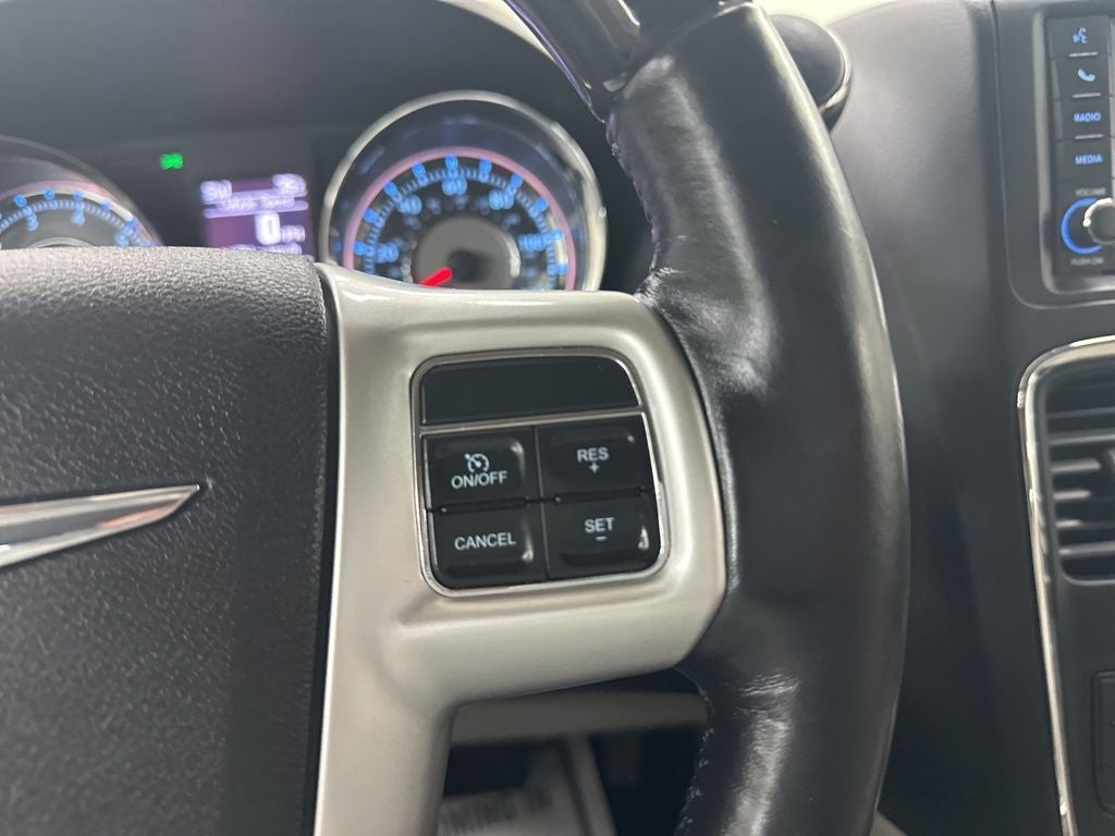 2014 Chrysler Town & Country Limited