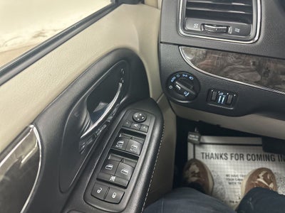 2014 Chrysler Town & Country Limited