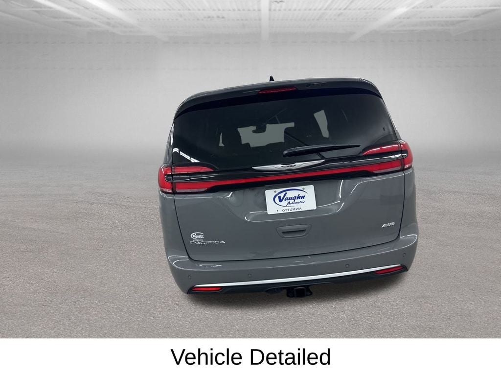 2023 Chrysler Pacifica Pinnacle