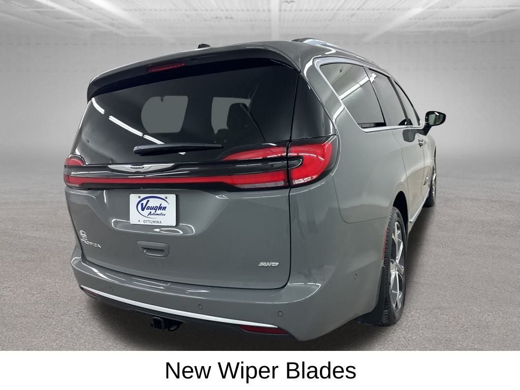 2023 Chrysler Pacifica Pinnacle