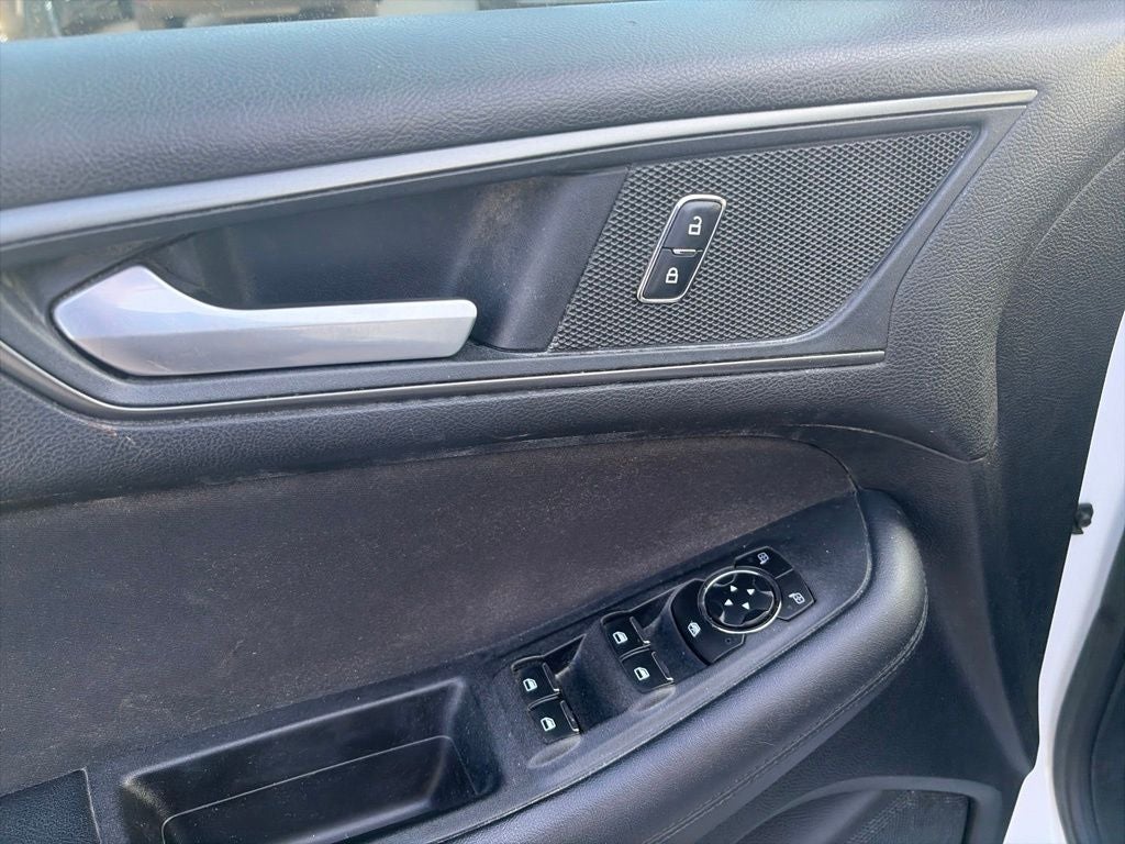 2018 Ford Edge SE