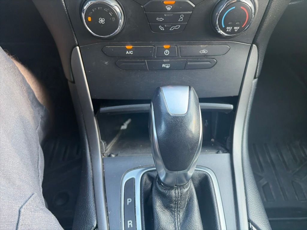 2018 Ford Edge SE