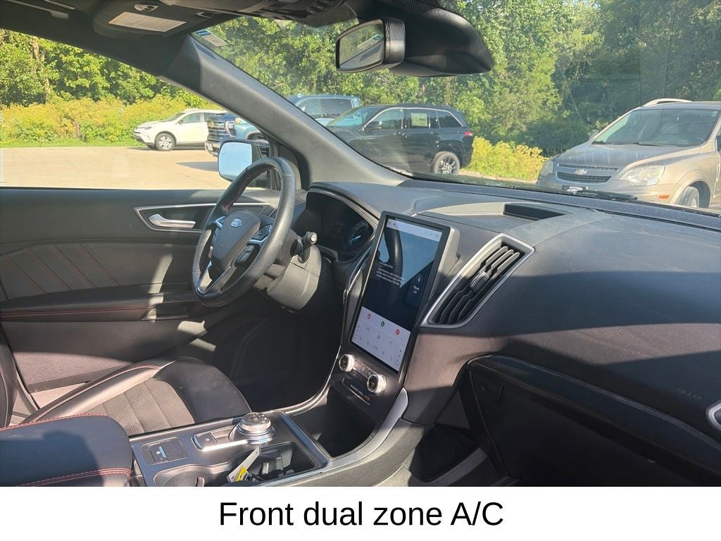 2022 Ford Edge ST Line