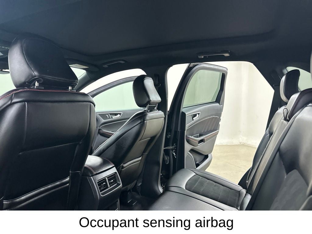 2022 Ford Edge ST Line