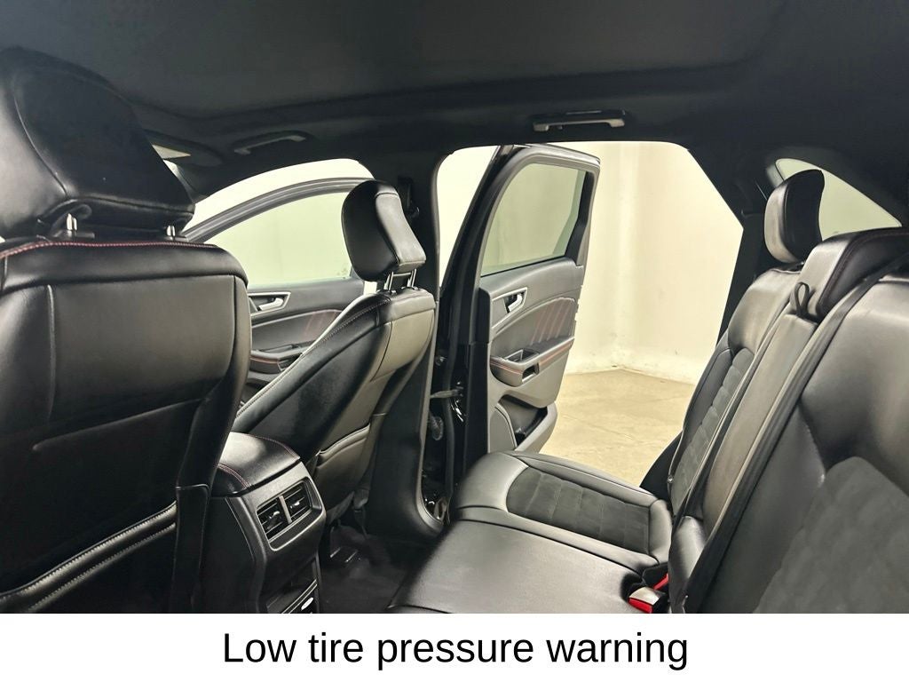 2022 Ford Edge ST Line