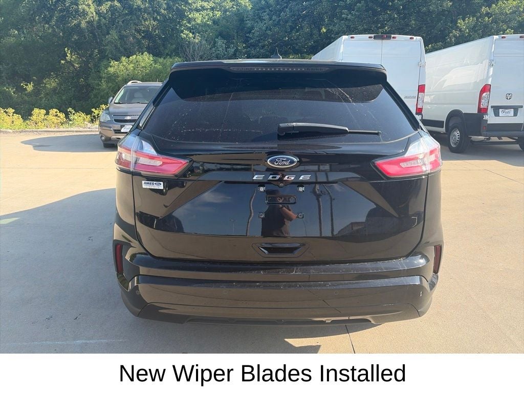 2022 Ford Edge ST Line