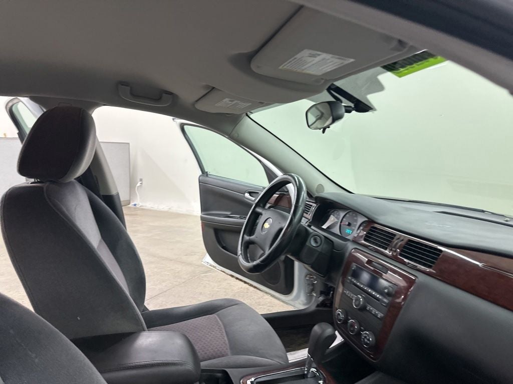 2011 Chevrolet Impala LS