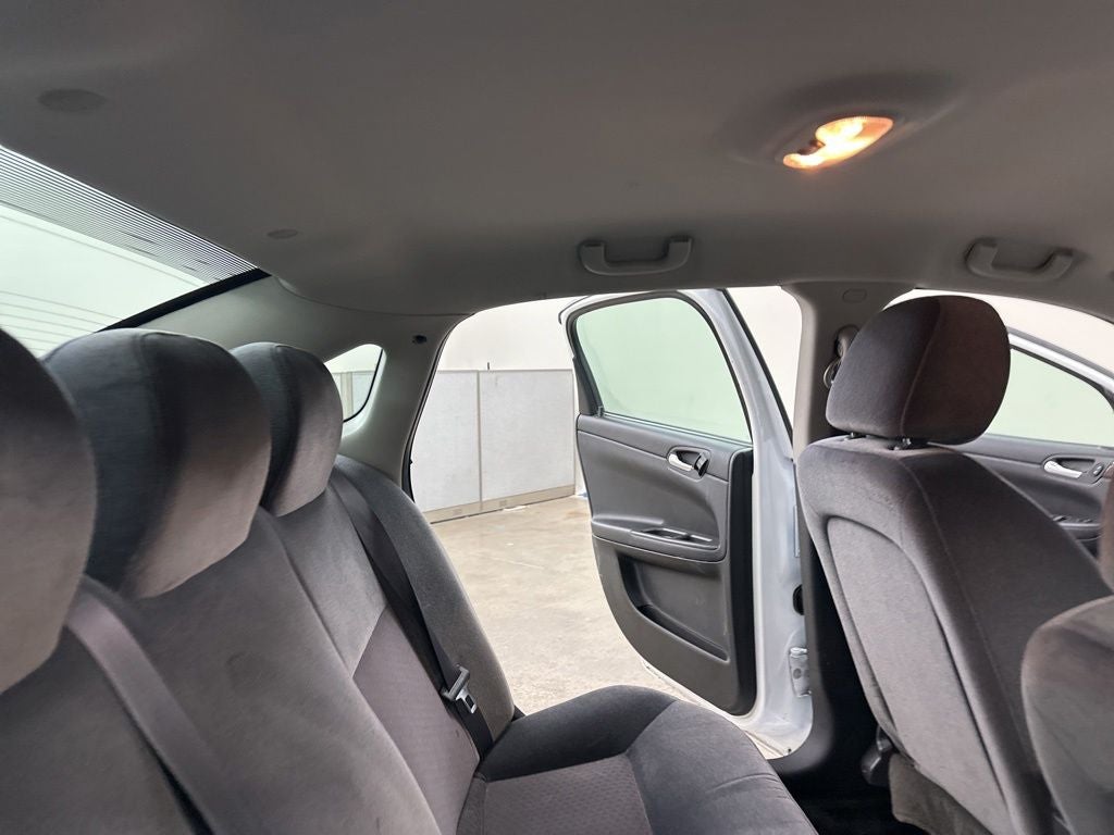 2011 Chevrolet Impala LS