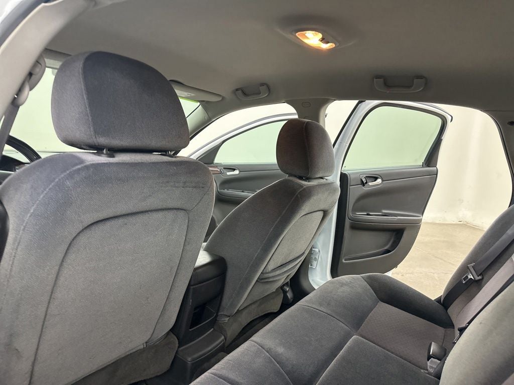 2011 Chevrolet Impala LS
