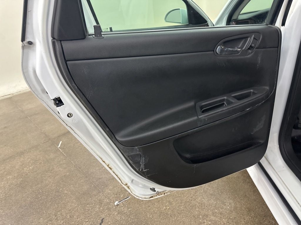 2011 Chevrolet Impala LS