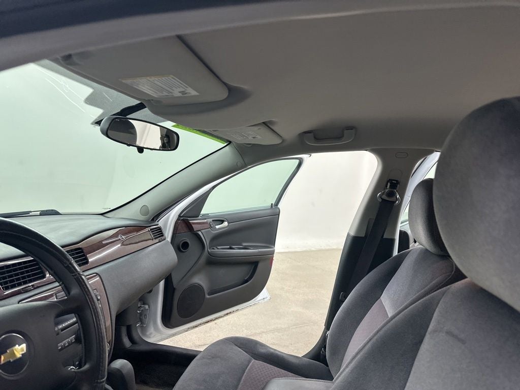 2011 Chevrolet Impala LS
