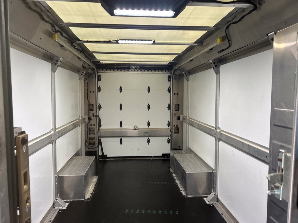 2024 BrightDrop Zevo 600 Base