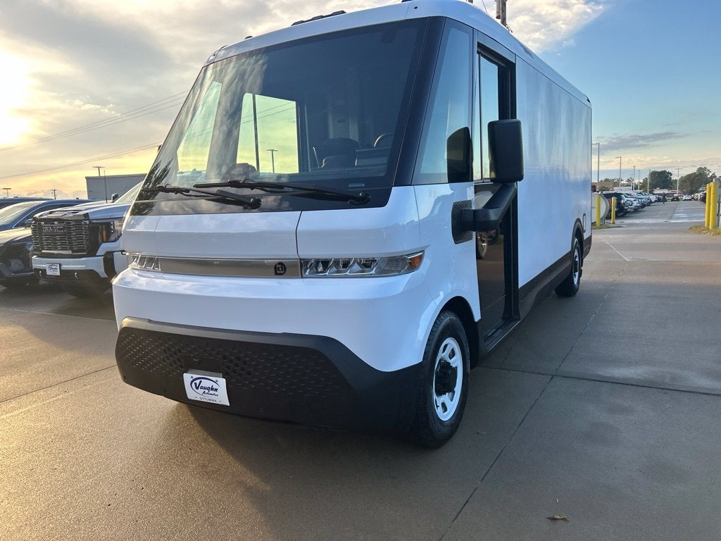 2024 BrightDrop Zevo 600 Base