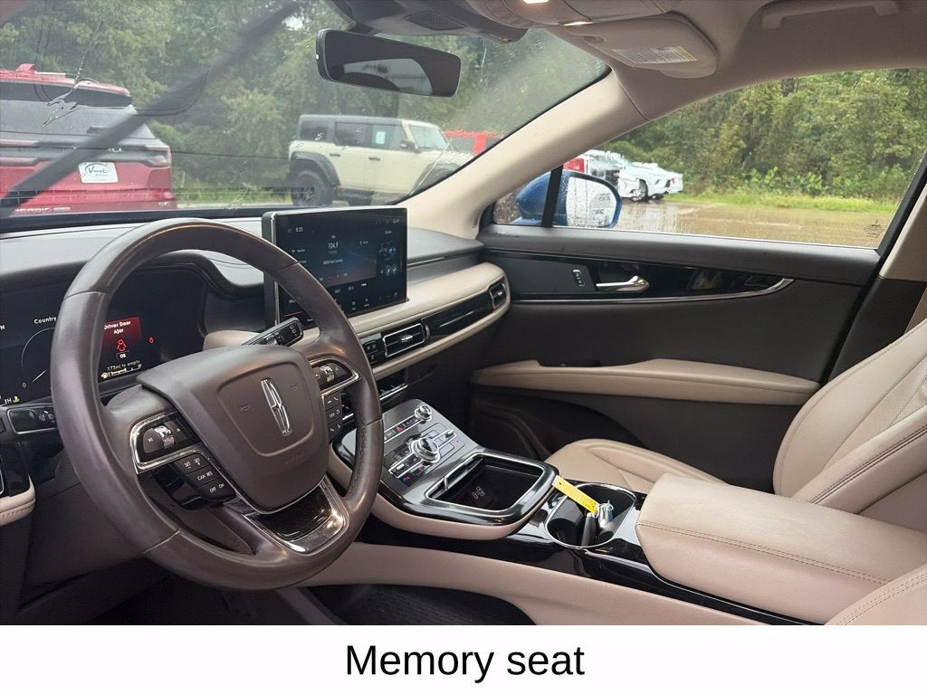 2021 Lincoln Nautilus Standard