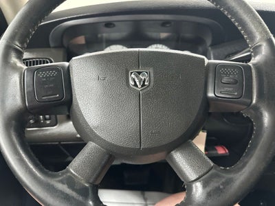 2004 Dodge Ram 2500 SLT