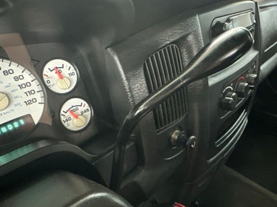 2004 Dodge Ram 2500 SLT