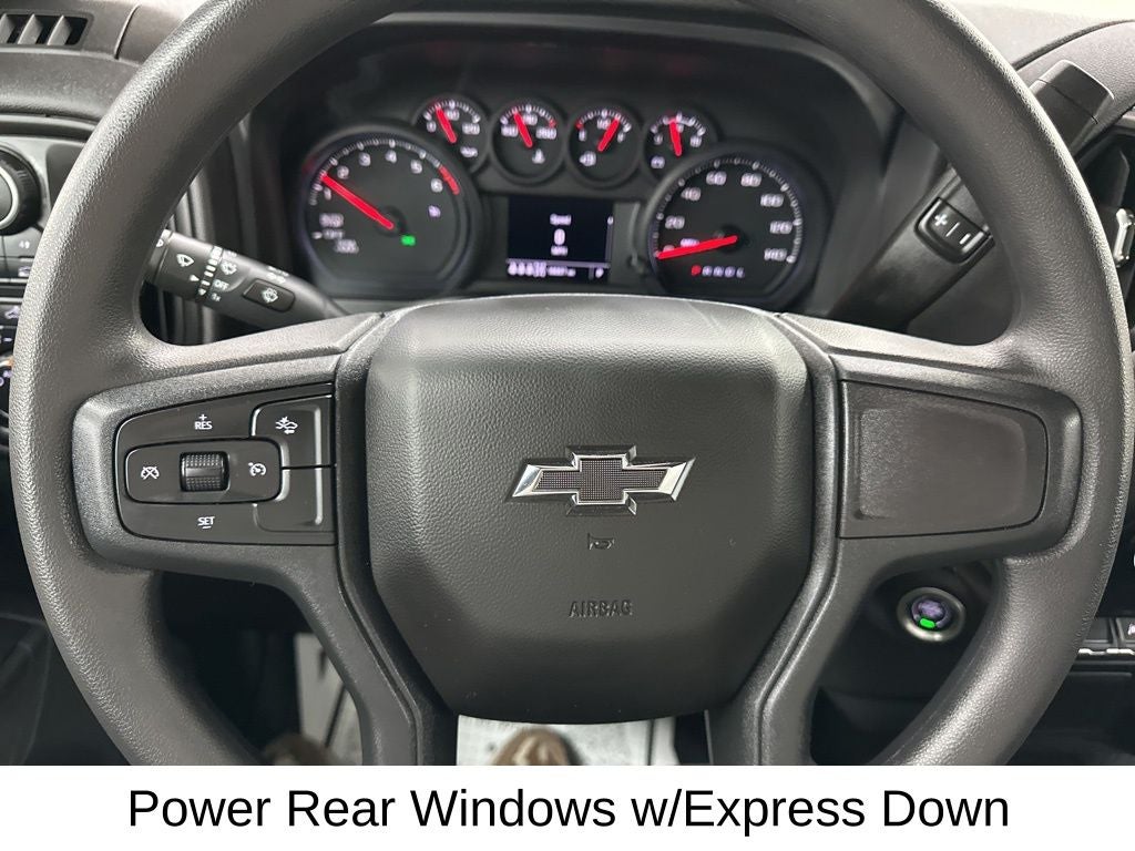 2025 Chevrolet Silverado 1500 Custom